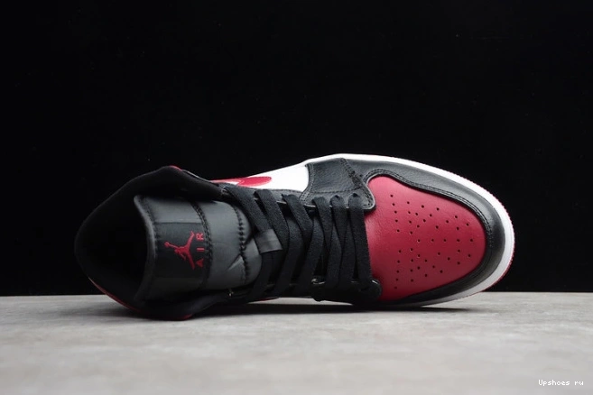1 Toe 554724-066 Air  Jordan Bred Mid 0819